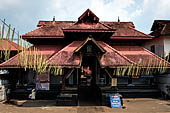 Kerala backwaters, Ettunamur the Mahadeva Temple 